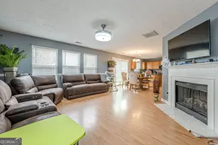 1275 Matt Moore Ct, Lithia Springs, GA 30122 - Photo 11