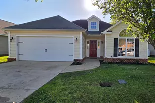 410 Madison Pl Pkwy, Byron, GA 31008 - Photo 1