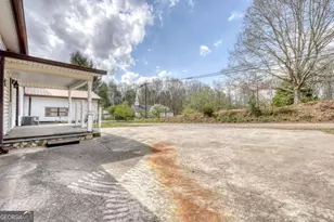 211 Old Copperhill Rd, Blue Ridge, GA 30513 - Photo 11