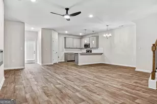 3638 Parkway James Dr, Snellville, GA 30039 - Photo 3