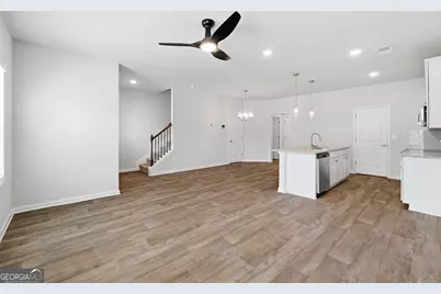 3637 Parkway James Drive, Snellville, GA 30039 - Photo 11