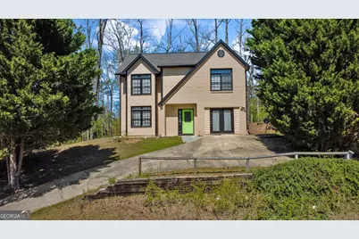 3460 Estate Lake Drive, Fairburn, GA 30213 - Photo 3