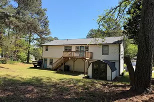 934 Bay Ridge Dr, Lawrenceville, GA 30045 - Photo 13