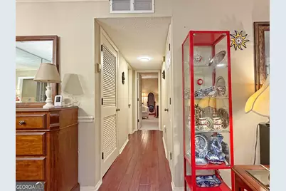 1508 Woodcliff Drive, Sandy Springs, GA 30350 - Photo 11