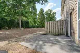 2045 Lakeshore Overlook Dr NW, Kennesaw, GA 30152 - Photo 43