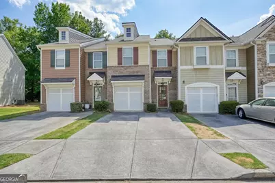 2045 Lakeshore Overlook Drive NW, Kennesaw, GA 30152 - Photo 3