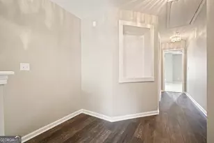 2045 Lakeshore Overlook Dr NW, Kennesaw, GA 30152 - Photo 7