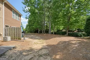 2045 Lakeshore Overlook Dr NW, Kennesaw, GA 30152 - Photo 39
