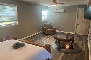 4380 Janice Dr, Atlanta, GA 30337 - Photo 11