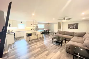 4380 Janice Dr, Atlanta, GA 30337 - Photo 3