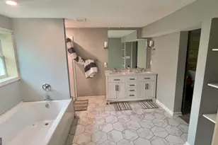 4380 Janice Dr, Atlanta, GA 30337 - Photo 13