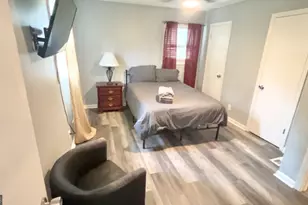 4380 Janice Dr, Atlanta, GA 30337 - Photo 15