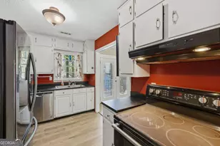 162 Shady Ln, Toccoa, GA 30577 - Photo 5