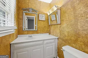 162 Shady Ln, Toccoa, GA 30577 - Photo 9