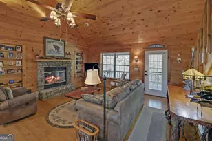 380 Bear Foot Drive, Blue Ridge, GA 30513 - Photo 7