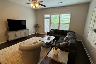 2665 Almshouse Ln NE, Atlanta, GA 30329 - Photo 9