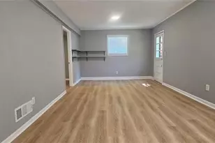 1096 Deleon Ct, Clarkston, GA 30021 - Photo 15