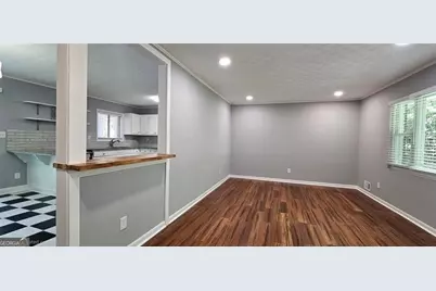 1096 De Leon Court, Clarkston, GA 30021 - Photo 5
