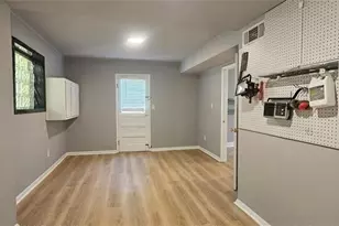 1096 Deleon Ct, Clarkston, GA 30021 - Photo 23