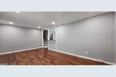 1096 De Leon Court, Clarkston, GA 30021 - Photo 3