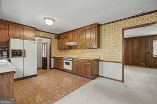 4170 Oakwood Trail, Cumming, GA 30040 - Photo 9