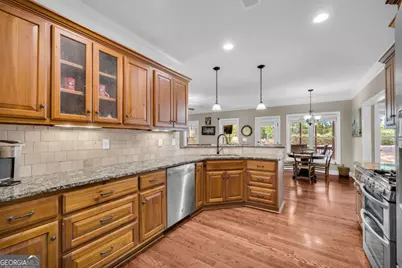 1721 Cambridge Square, Watkinsville, GA 30677 - Photo 5