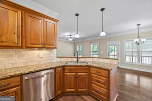 1721 Cambridge Square, Watkinsville, GA 30677 - Photo 17