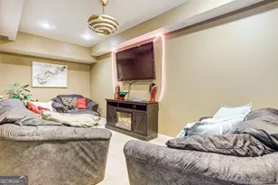 3595 Chastain Ct, Alpharetta, GA 30004 - Photo 13