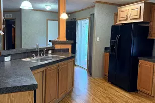 140 Crosby St, Surrency, GA 31563 - Photo 15