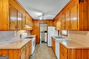 242 Lake Joy Rd, Perry, GA 31069 - Photo 13