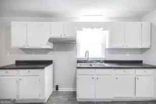 918 Henderson St, Dublin, GA 31021 - Photo 19