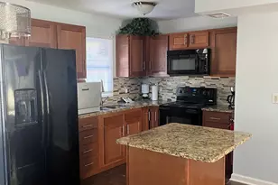 2894 Randall St, East Point, GA 30344 - Photo 9