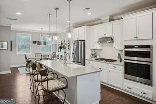 6540 Beacon Dr, Sandy Springs, GA 30328 - Photo 13