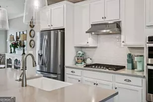6540 Beacon Dr, Sandy Springs, GA 30328 - Photo 15