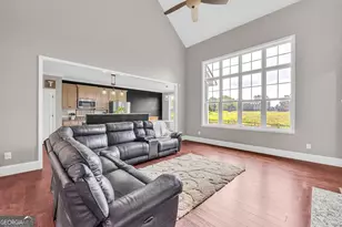 225 Wicklow Ct, Hoschton, GA 30548 - Photo 15