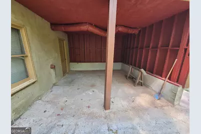 2391 Booth Circle, Winder, GA 30680 - Photo 9