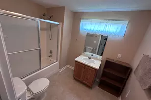 221 Loudon Hill Dr, Warner Robins, GA 31088 - Photo 9