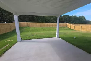 188 Lake Meadows Dr, Winder, GA 30680 - Photo 5