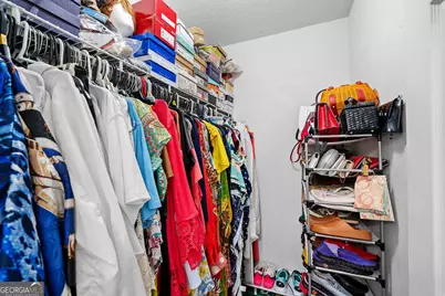 6408 Sparrow Way, Stone Mountain, GA 30087 - Photo 15