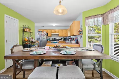 6408 Sparrow Way, Stone Mountain, GA 30087 - Photo 5