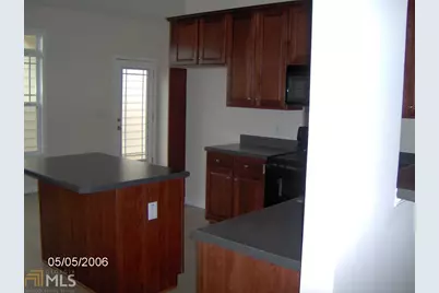 83 Creekside Way, Newnan, GA 30265 - Photo 3