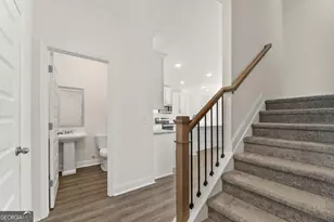 5649 Overview Dr, Flowery Branch, GA 30542 - Photo 3