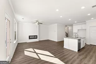 5649 Overview Dr, Flowery Branch, GA 30542 - Photo 11