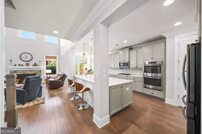 11395 Crestview Terrace, Suwanee, GA 30024 - Photo 13