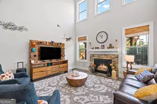 11395 Crestview Terrace, Suwanee, GA 30024 - Photo 9