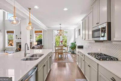 11395 Crestview Terrace, Suwanee, GA 30024 - Photo 19