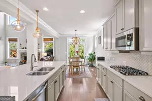 11395 Crestview Terrace, Suwanee, GA 30024 - Photo 19