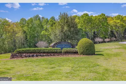 130 Lakeview Walk, Baldwin, GA 30511 - Photo 1