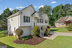 8 Kingsbrook Cove, Newnan, GA 30265 - Photo 3