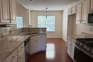 8 Kingsbrook Cove, Newnan, GA 30265 - Photo 3